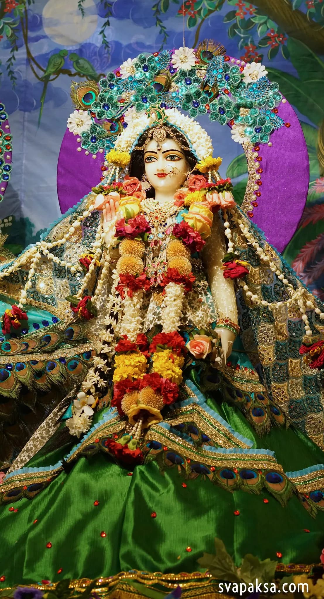 Srimati's Abhiseka - Govinda-lilamrta