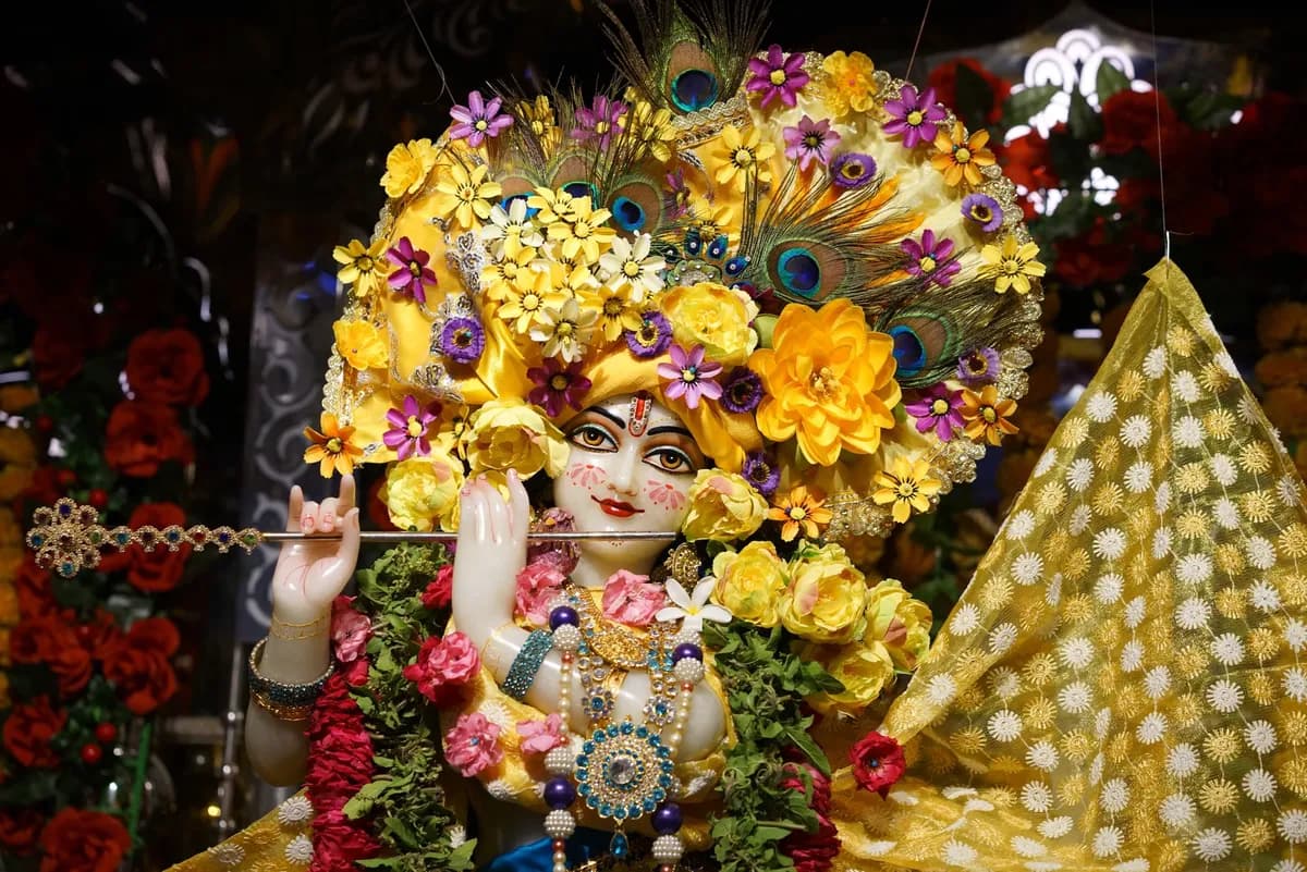 Mārkaṇḍeya Ṛṣi, Keśava, and Yaśodā’s Śālagrāma