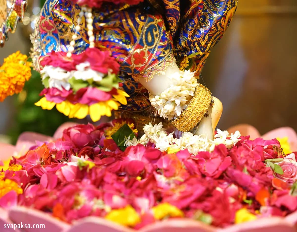 HOW WAS THE WORLD'S MOST POWERFUL DEMON CONQUERED BY THE LORD'S LOTUS FEET?